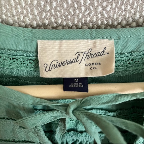 M Universal Thread Swing Tie Neck Top - Picture 5 of 6